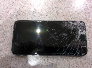 Iphone 6 опять разбилось стекло. замена экрана iphone 6 Марьина Роща срочно