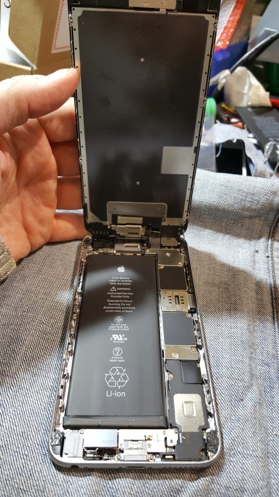 ремонт айфона на выезде в марьино