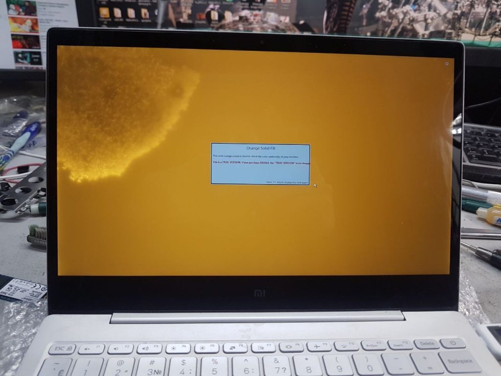 ремонт экрана залитого ноутбука